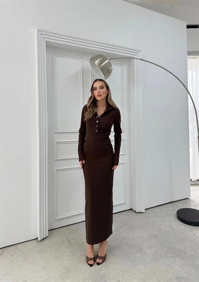 YAKALI DÜĞME DETAY FİTİLLİ OTTOMAN ELBİSE KAHVE