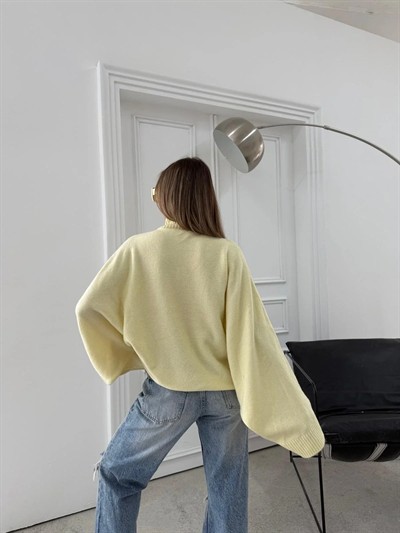 YARASA KOL BOĞAZLI OVERSİZE KAZAK SARI