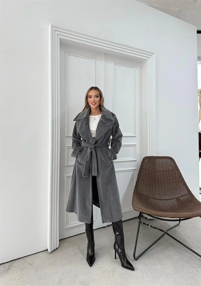 YUMOŞ KUŞAKLI İÇ ASTARLI UZUN KAŞE KABAN ANTRASİT