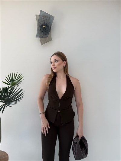 Agraflı Bluz ve Pantolonlu Crep Takım Acı Kahve 2363