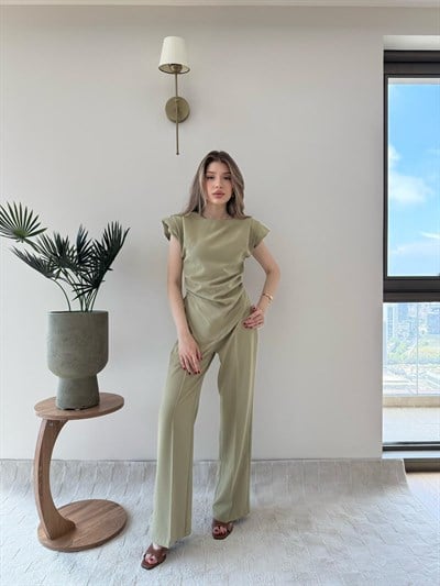 Asimetrik Detay Bluz ve Pantolonlu Double Kumas İkili Takım Haki 2272