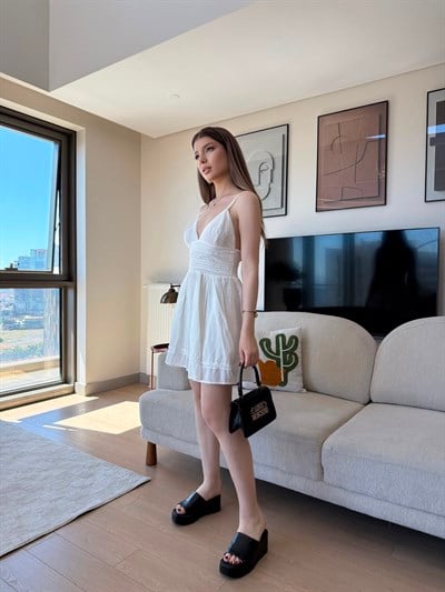 Askı Ayarlı Güpür Detay İç Astarlı Keten Elbise Beyaz 2338