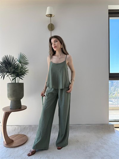 Askılı Bluz ve Pantolonlu Çilek İkili Takım Yeşil 2316