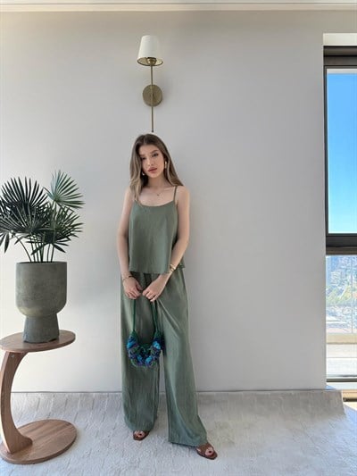 Askılı Bluz ve Pantolonlu Çilek İkili Takım Yeşil 2316