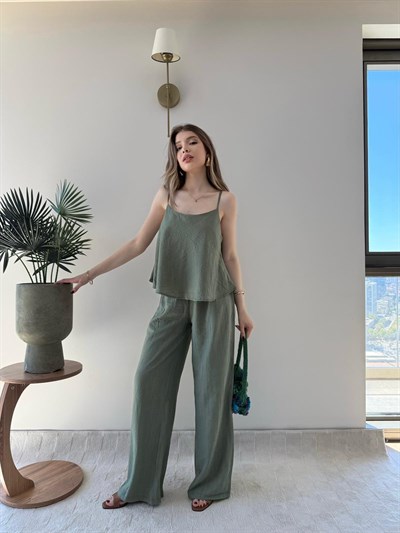 Askılı Bluz ve Pantolonlu Çilek İkili Takım Yeşil 2316