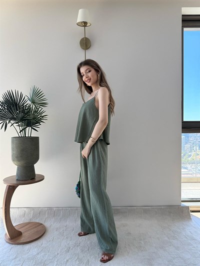 Askılı Bluz ve Pantolonlu Çilek İkili Takım Yeşil 2316