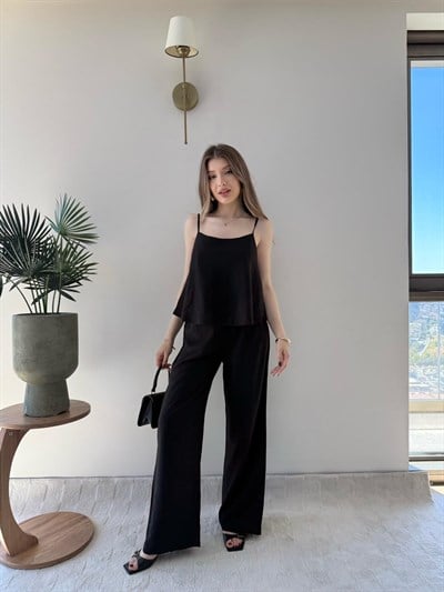Askılı Bluz ve Pantolonlu Çilek İkili Takım Siyah 2316