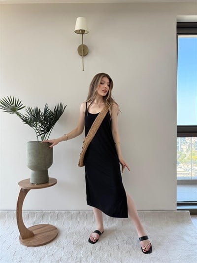 Askılı Salaş Yırtmaçlı Modal Elbise Siyah 2240