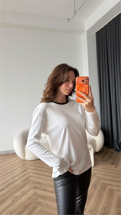 Bisiklet Yaka Garne Detay Basic Sweat Beyaz 2475