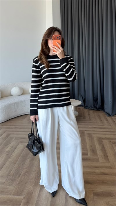 Çizgili Oversize Kazak Siyah 2405