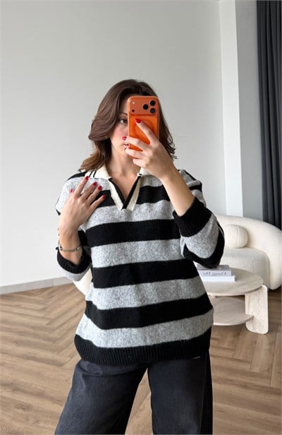 Çizgili Yakalı Oversize Triko Siyah Gri 2531