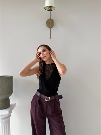 Degaje Yaka Dantel Detay Bodysuit Siyah 2083