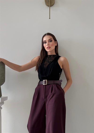 Degaje Yaka Dantel Detay Bodysuit Siyah 2083