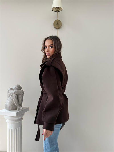 DİK YAKA OMUZ APOLETLİ BEL KUŞAKLI ASTARLI KAŞE KABAN ACI KAHVE 2004