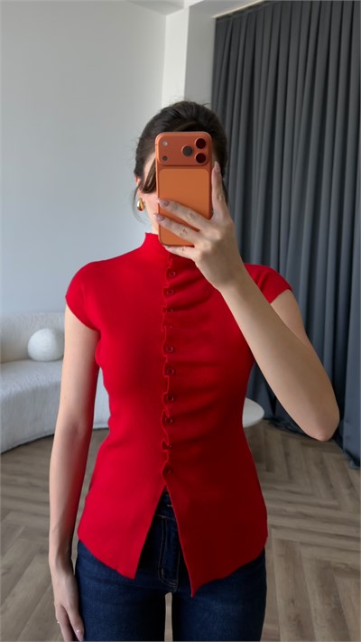 Dik Yaka Ön Pileli Düğme Detay Triko Bluz Kırmızı 2411