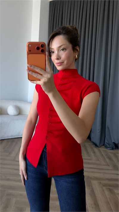 Dik Yaka Ön Pileli Düğme Detay Triko Bluz Kırmızı 2411