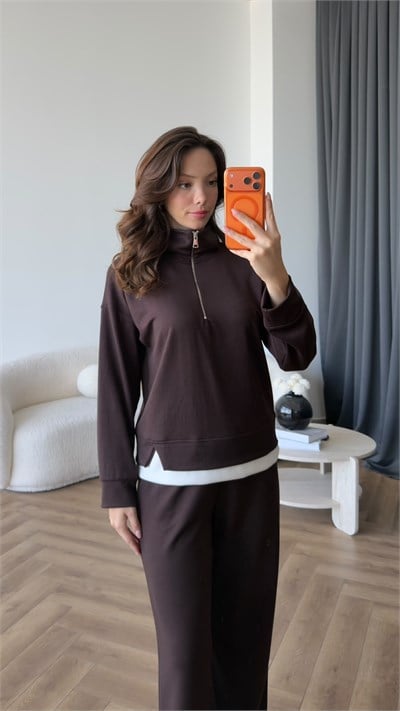 Dik Yaka Yârım Fermuarlı Tişört Detay Sweat ve Pantolonlu İkili Modal Takım Kahve 2401