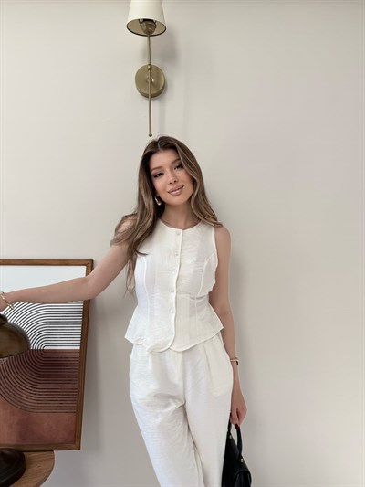 Düğmeli Bel Kuşaklı Yelek ve Pantolonlu Keten İkili Takım Beyaz 2219