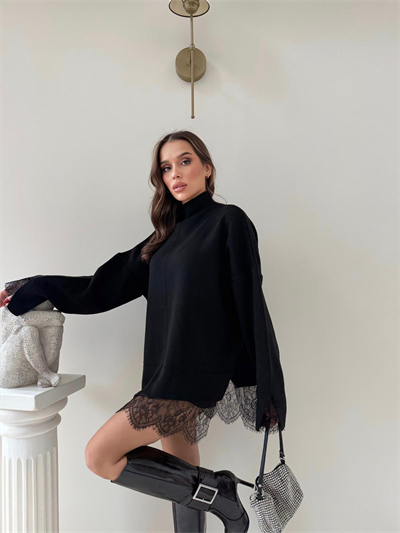Etek Dantel Detay Oversize Triko Siyah 2001