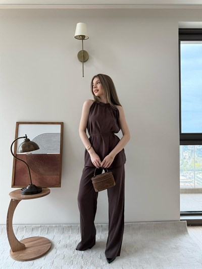 Halter Yaka Bel Bağcıklı Bluz ve Pantolonlu Tensel Modal Takım Acı Kahve 2218
