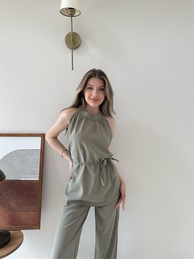 Halter Yaka Bel Bağcıklı Bluz ve Pantolonlu Tensel Modal Takım Haki 2218