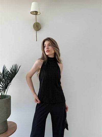 Halter Yaka Sırt Dekolte Detay Bluz ve Pantolonlu Pilise Takım Siyah 2273