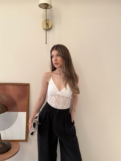 İp Askılı Dantel Detay Bodysuit Beyaz 2136