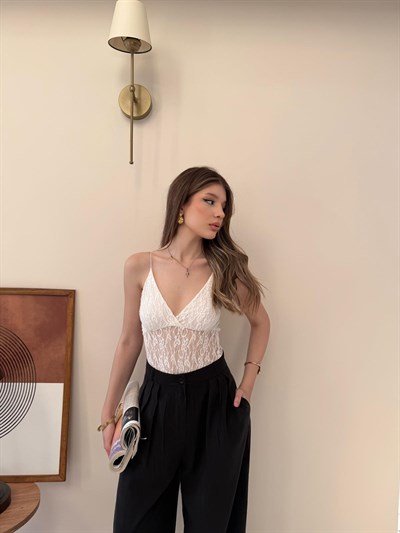 İp Askılı Dantel Detay Bodysuit Beyaz 2136