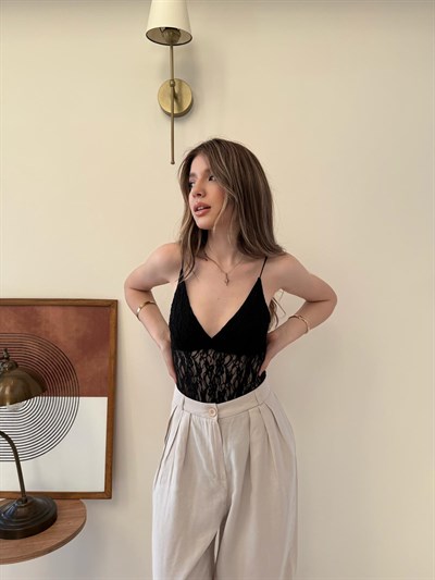 İp Askılı Dantel Detay Bodysuit Siyah 2136