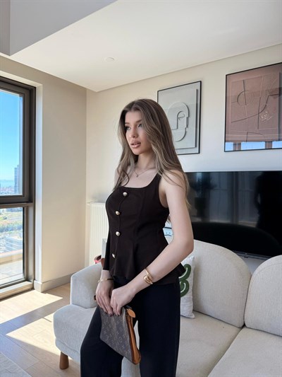 Kare Yaka Düğme Detay Etek Volanlı Bluz Kahve 2284