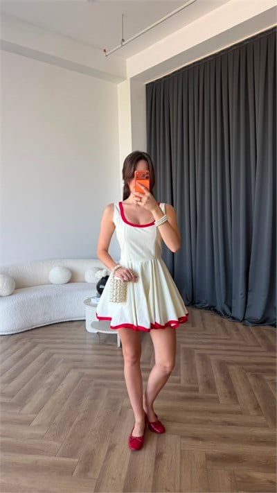 Kare Yaka Şortlu Biye Detay Elbise 2398