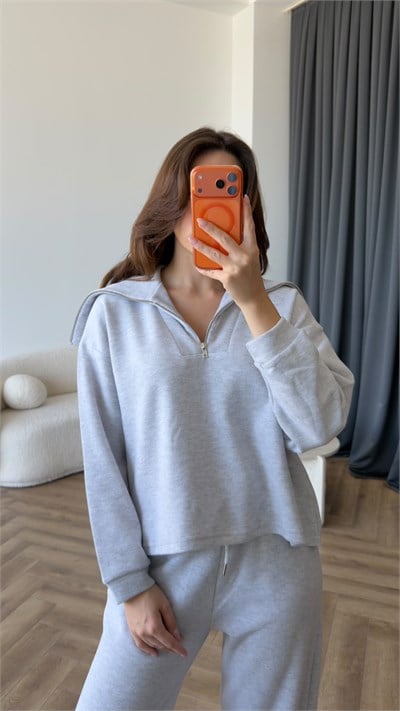 Kayık Yaka Detay Fermuarlı Sweat ve Pantolonlu Selanik Kumaş İkili Takım Gri 2424