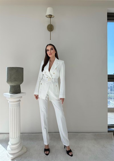 Kemer Ve Düğme Detay Blazer Ceket Ve Pantolonlu Double Kumaş İkili Takım Beyaz 2077