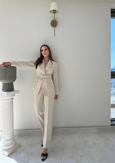 Kemer Ve Düğme Detay Blazer Ceket Ve Pantolonlu Double Kumaş İkili Takım Bej 2077