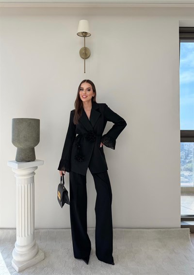 Kol Tül Detay Bel Kuşaklı Blazer Ceket Ve Pantolonlu Kumaş Takım Siyah 2068