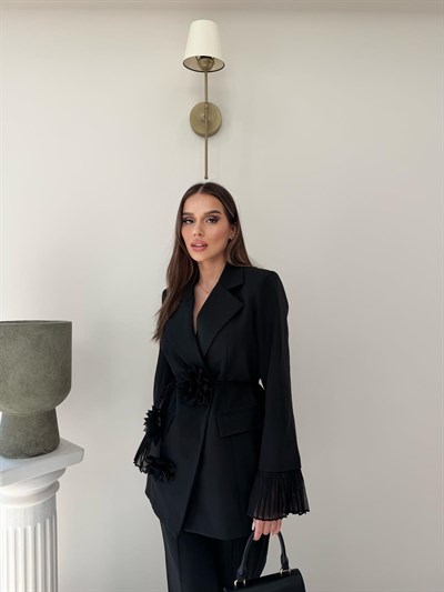 Kol Tül Detay Bel Kuşaklı Blazer Ceket Ve Pantolonlu Kumaş Takım Siyah 2068