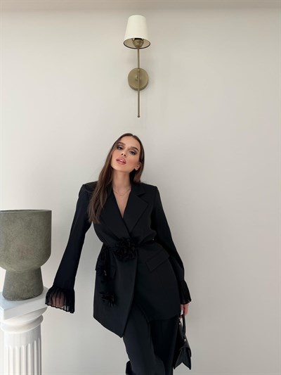 Kol Tül Detay Bel Kuşaklı Blazer Ceket Ve Pantolonlu Kumaş Takım Siyah 2068