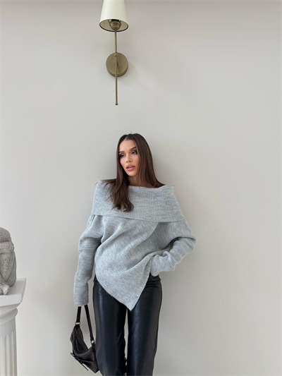 Madonna Yaka Asimetrik Detay Kazak Gri 2015