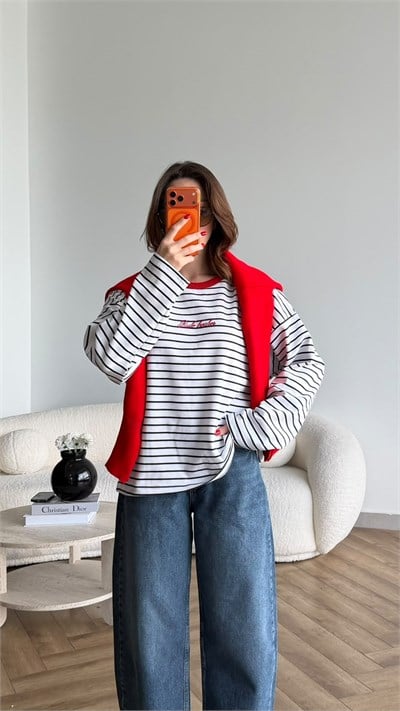 Nakış Detay Çizgili Oversize Sweat Beyaz Siyah 2523