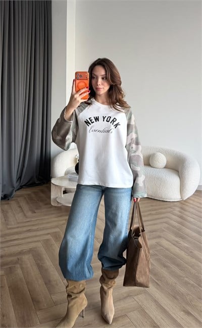New York Baskılı Kol Garne Detay Oversize Sweat Beyaz Kamuflaj 2522