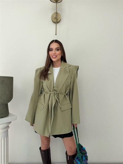 Omuz Sacaklı Bel Bağlama Detay İç Astarlı Blazer Ceket Haki 2092