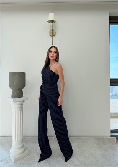 Tek Omuz Bel Drape Detay Bluz Ve Pantolonlu Crep İkili Takım Lacivert 2076