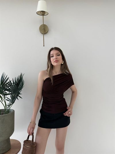 Tek Omuz Bel Drape Detay Sandy Bluz Acı Kahve 2209