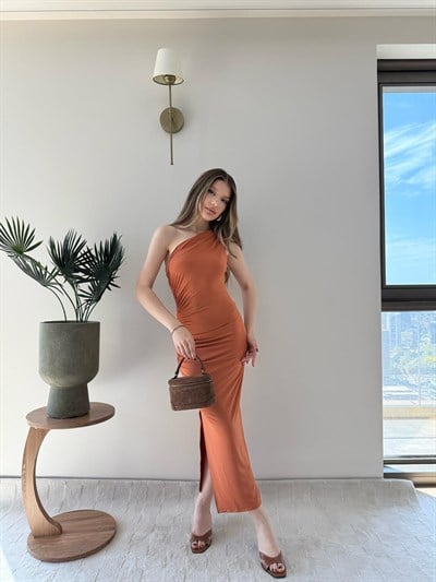 Tek Omuz Drape ve Yırtmaç Detay Sandy Elbise Turuncu 2187