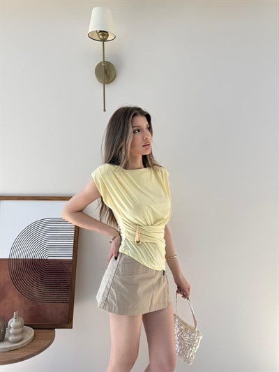 Vatkalı Bel Drape Aksesuar Detay Sandy Bluz Sarı 2303