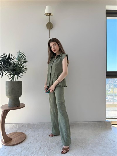 Volanlı Hırka ve Pantolonlu Çizgili İkili Takım Haki 2317