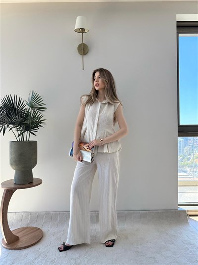 Volanlı Hırka ve Pantolonlu Çizgili İkili Takım Bej 2317