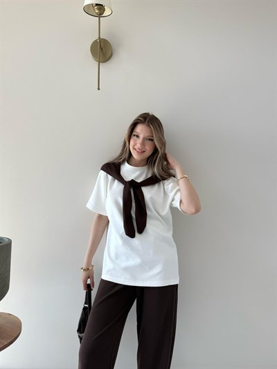 Yaka Fular Detay Tişört ve Pantolonlu Modal Kumaş İkili Takım Kahve 2140