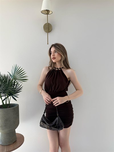 Yaka Zincir Detay Bel Drape Sandy Mini Elbise Acı Kahve 2260
