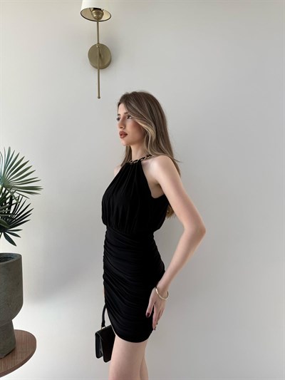 Yaka Zincir Detay Bel Drape Sandy Mini Elbise Siyah 2260